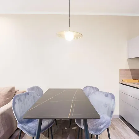 Rent Like Home - Bel Mare 214E *